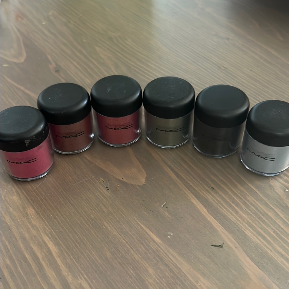 MAC Pigment Set
